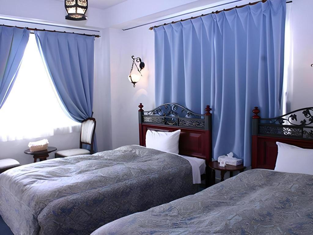 Arabian Art Hotel & Gallery Onjuku Esterno foto